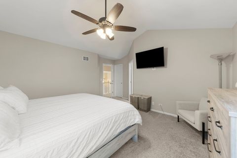 Tiny photo for 241 Cummings Drive, Bartlett, IL 60103 (MLS # 12524587)