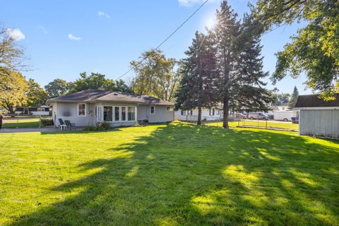 Tiny photo for 9804 Rutherford Avenue, Oak Lawn, IL 60453 (MLS # 12793518)