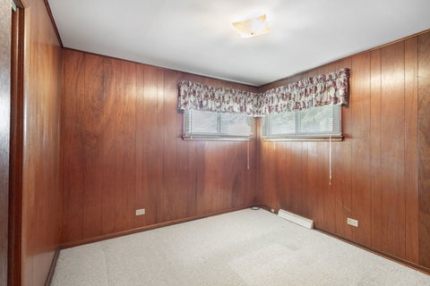 Tiny photo for 9804 Rutherford Avenue, Oak Lawn, IL 60453 (MLS # 12793518)