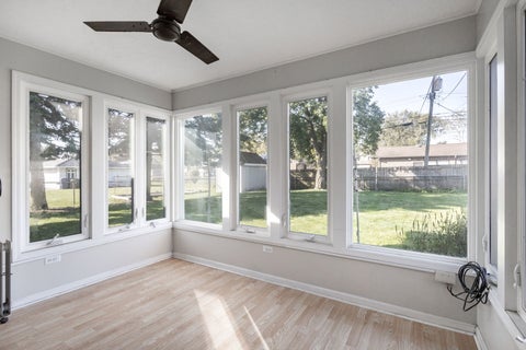 Tiny photo for 9804 Rutherford Avenue, Oak Lawn, IL 60453 (MLS # 12793518)