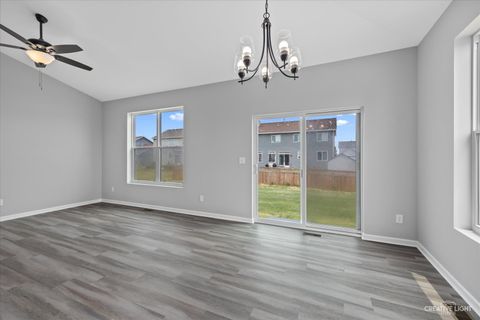 Tiny photo for 324 N Blue Jay Street, Cortland, IL 60112 (MLS # 12526587)