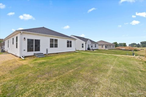 Tiny photo for 324 N Blue Jay Street, Cortland, IL 60112 (MLS # 12526587)