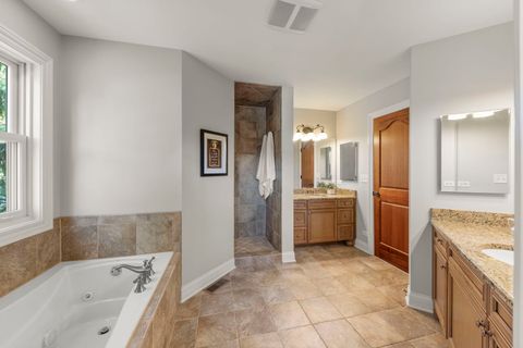 Tiny photo for 4947 Stonewall Avenue, Downers Grove, IL 60515 (MLS # 12521173)