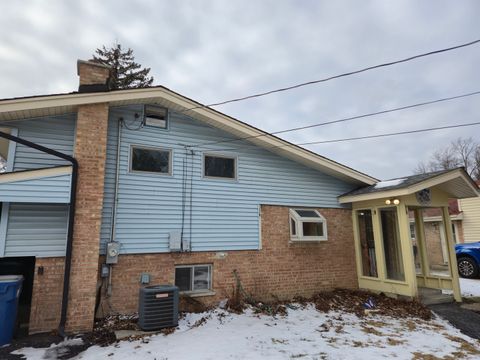 Tiny photo for 14927 Kenton Avenue, Midlothian, IL 60445 (MLS # 12551439)