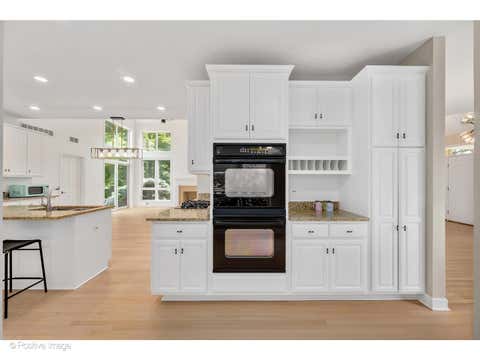 Tiny photo for 1103 Compass Court, Naperville, IL 60540 (MLS # 12692421)