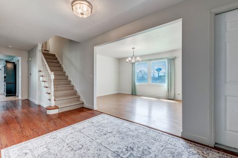 Tiny photo for 11 BIRCHWOOD Avenue, Deerfield, IL 60015 (MLS # 12615424)