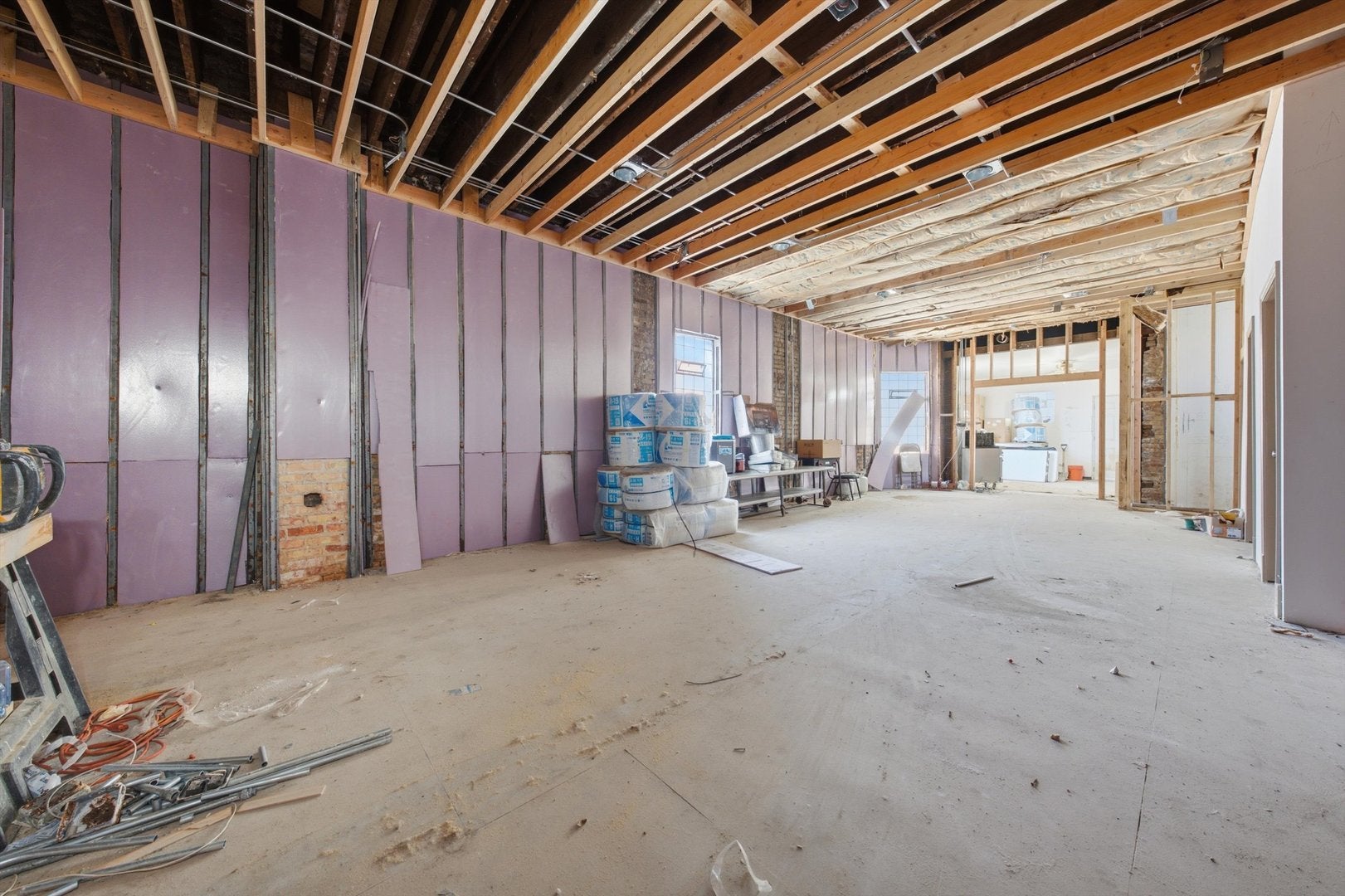 1738 W 51st Street