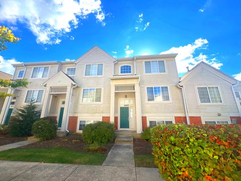 669 S Rosehall Lane 669 Round Lake IL 60073