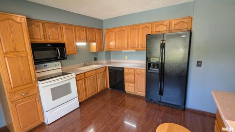 Tiny photo for 624 S 4TH Street, Eldridge, IA 52748 (MLS # QC4265461)