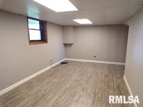 Tiny photo for 624 S 4TH Street, Eldridge, IA 52748 (MLS # QC4265461)