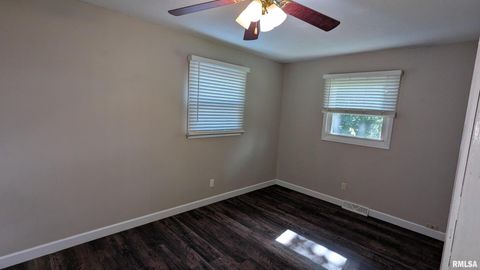 Tiny photo for 624 S 4TH Street, Eldridge, IA 52748 (MLS # QC4265461)