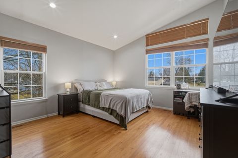 Tiny photo for 286 Prairie View Lane, Wheeling, IL 60090 (MLS # 12574591)