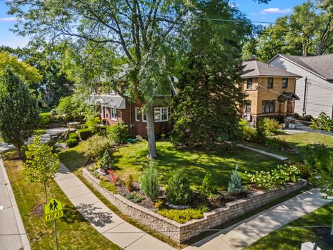 Tiny photo for 388 Hill Avenue, Glen Ellyn, IL 60137 (MLS # 12484289)