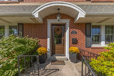 Tiny photo for 388 Hill Avenue, Glen Ellyn, IL 60137 (MLS # 12484289)