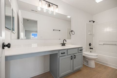 Tiny photo for 1428 Meadowsedge Lane, Carpentersville, IL 60110 (MLS # 12597824)