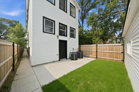 Tiny photo for 638 E 65th Street, Chicago, IL 60637 (MLS # 12710393)