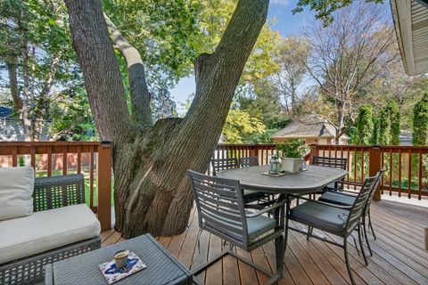 Tiny photo for 2208 Wilmette Avenue, Wilmette, IL 60091 (MLS # 12573743)