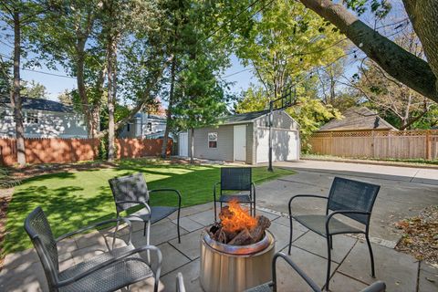 Tiny photo for 2208 Wilmette Avenue, Wilmette, IL 60091 (MLS # 12573743)