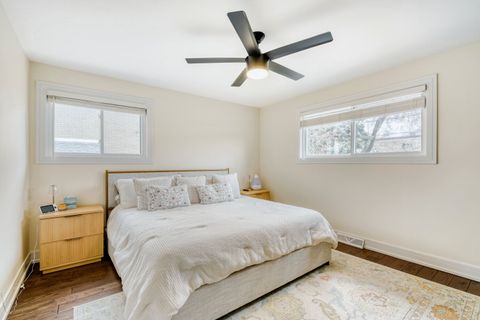 Tiny photo for 7065 N Hamlin Avenue, Lincolnwood, IL 60712 (MLS # 12589386)