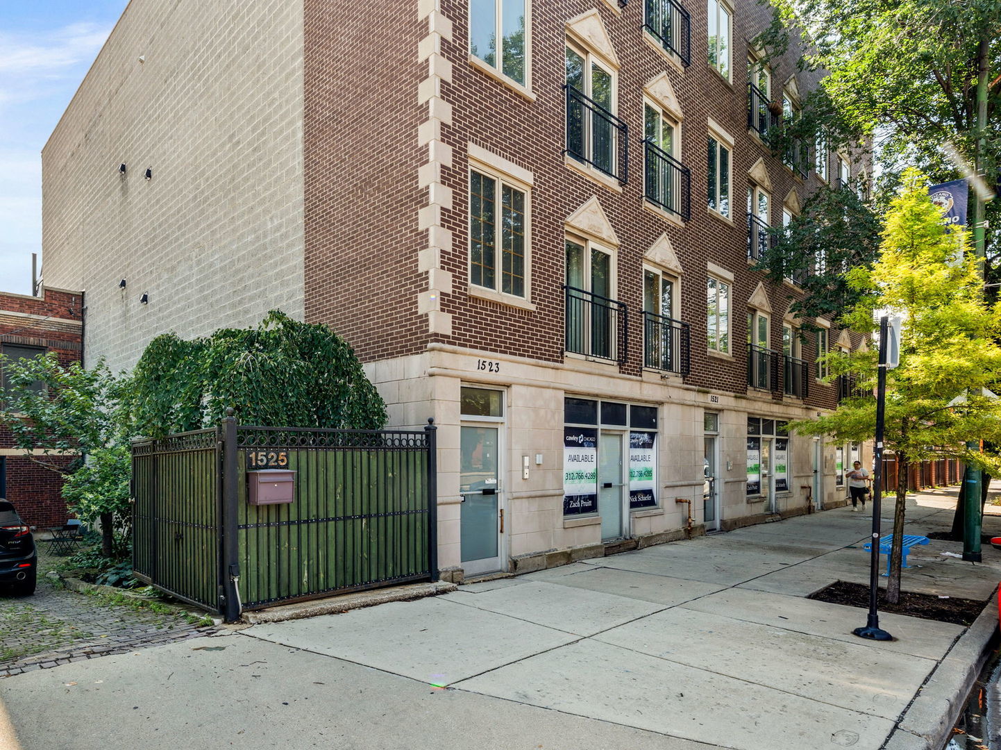 1523 N Ashland Avenue 3