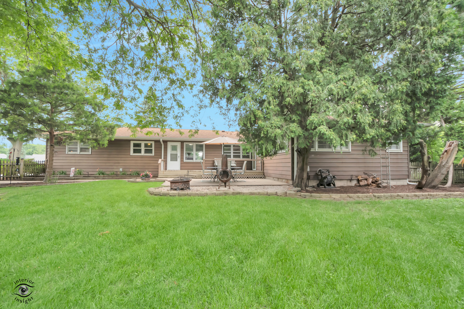 2608 Essington Road