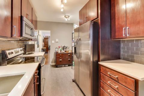 Tiny photo for 2641 W Fitch Avenue #2, Chicago, IL 60645 (MLS # 12528695)