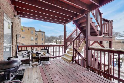 Tiny photo for 2641 W Fitch Avenue #2, Chicago, IL 60645 (MLS # 12528695)