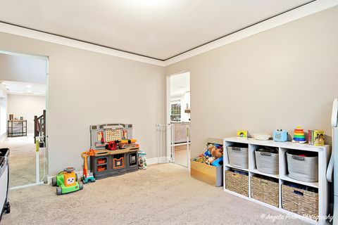 Tiny photo for 1670 Yosemite Parkway, Algonquin, IL 60102 (MLS # 12519262)