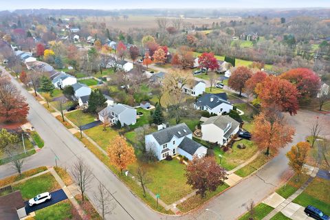 Tiny photo for 1670 Yosemite Parkway, Algonquin, IL 60102 (MLS # 12519262)