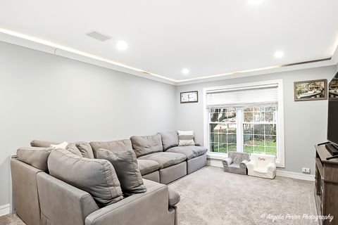 Tiny photo for 1670 Yosemite Parkway, Algonquin, IL 60102 (MLS # 12519262)