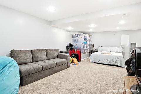 Tiny photo for 1670 Yosemite Parkway, Algonquin, IL 60102 (MLS # 12519262)