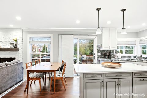 Tiny photo for 1670 Yosemite Parkway, Algonquin, IL 60102 (MLS # 12519262)