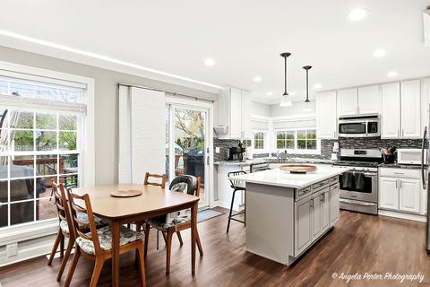 Tiny photo for 1670 Yosemite Parkway, Algonquin, IL 60102 (MLS # 12519262)