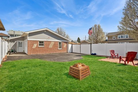 Tiny photo for 1801 N 39th Avenue, Stone Park, IL 60165 (MLS # 12615122)