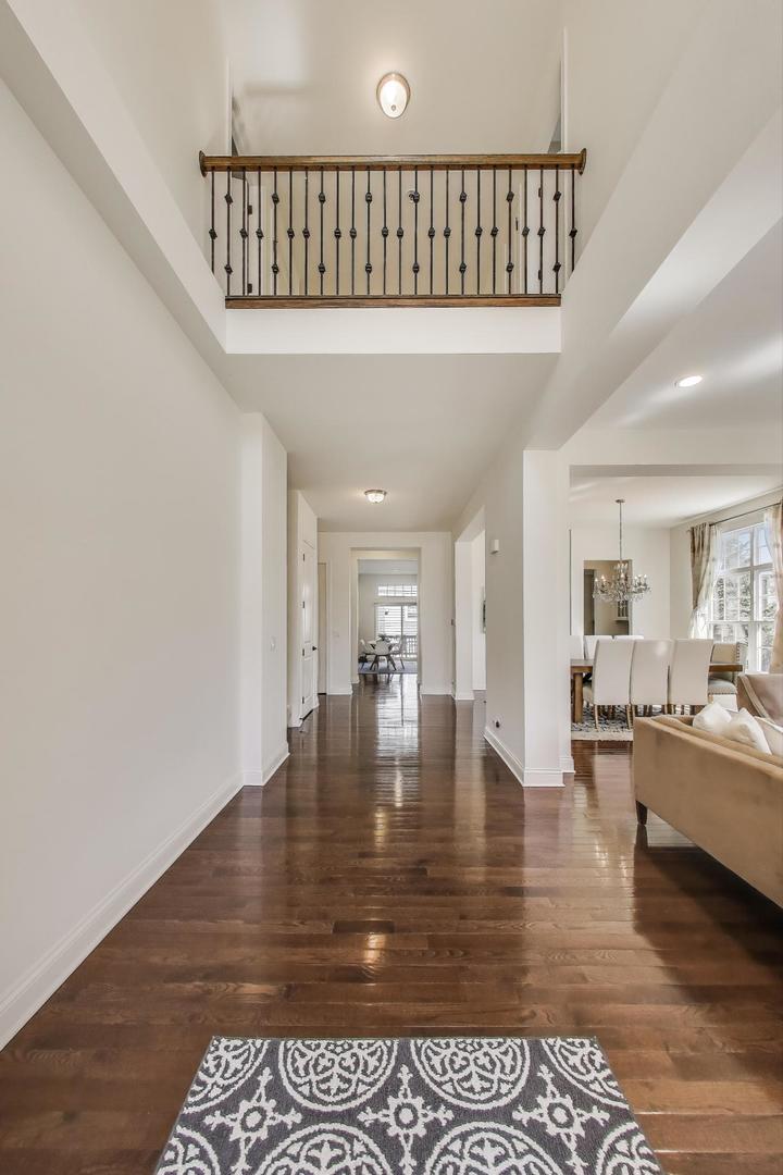 1064 Ridgeview Drive