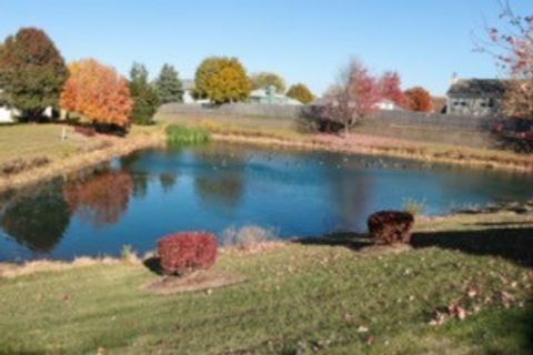 Tiny photo for 608 Clearwater Court, Oswego, IL 60543 (MLS # 12474391)