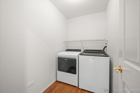 Tiny photo for 608 Clearwater Court, Oswego, IL 60543 (MLS # 12474391)