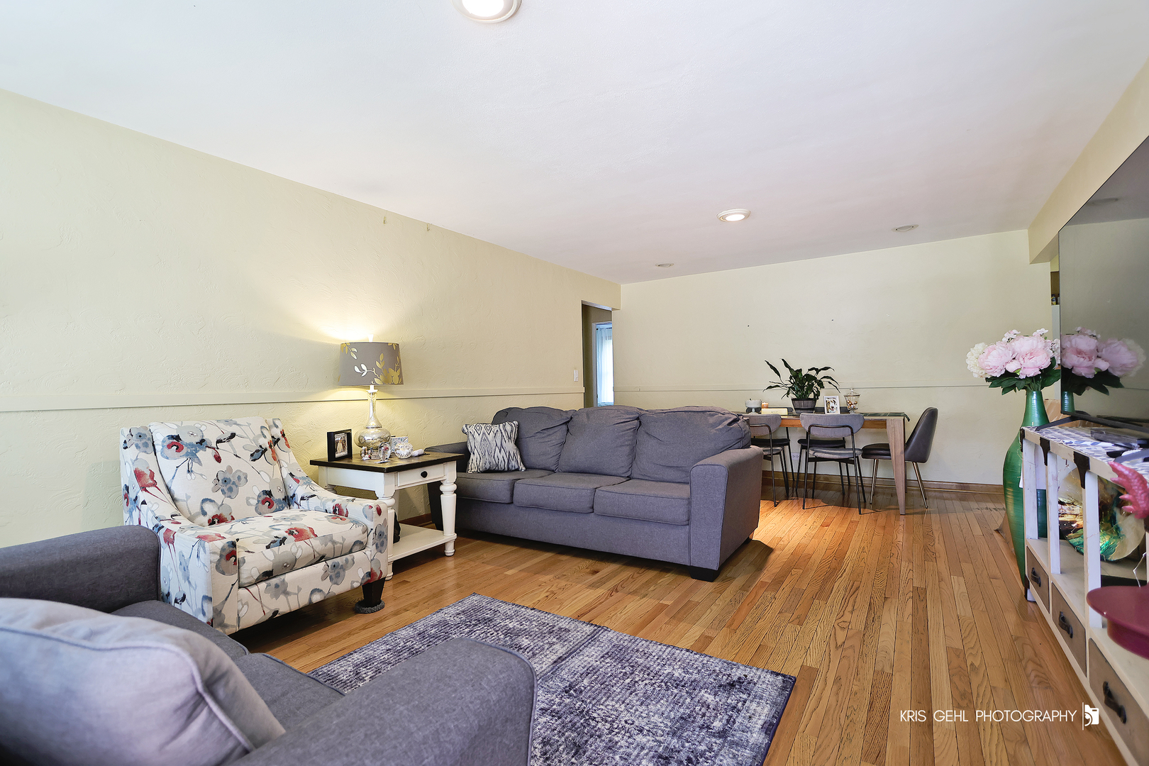 329 W Ridgeland Avenue