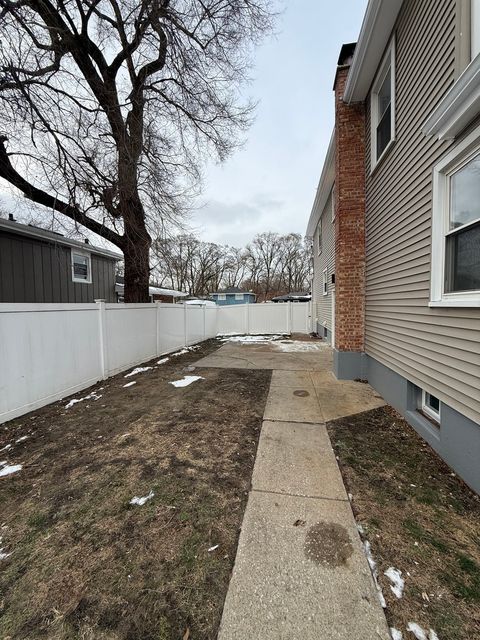 Tiny photo for 517 E 146th Street, Dolton, IL 60419 (MLS # 12522806)