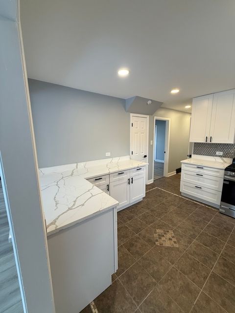 Tiny photo for 517 E 146th Street, Dolton, IL 60419 (MLS # 12522806)