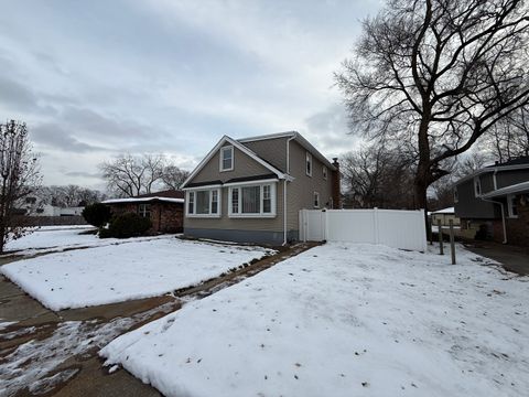 Tiny photo for 517 E 146th Street, Dolton, IL 60419 (MLS # 12522806)