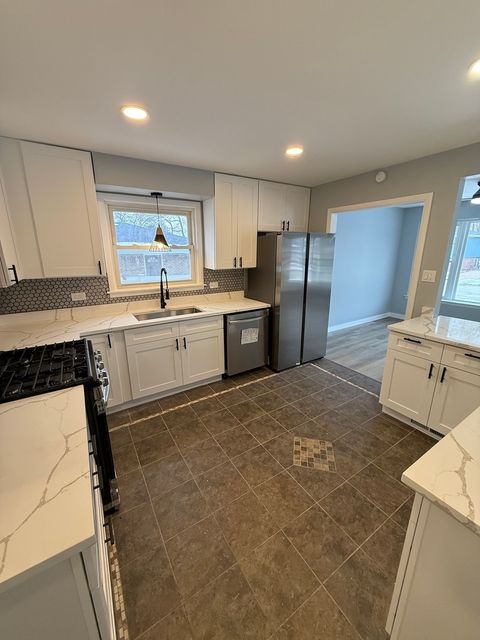 Tiny photo for 517 E 146th Street, Dolton, IL 60419 (MLS # 12522806)