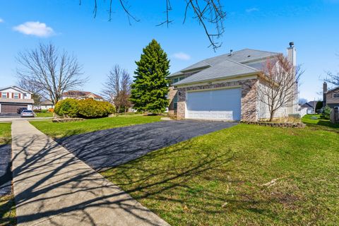 Tiny photo for 100 Sycamore Drive, Bolingbrook, IL 60490 (MLS # 12596061)