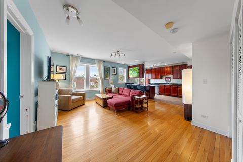 Tiny photo for 9100 Lamon Avenue #2S, Skokie, IL 60077 (MLS # 12627982)