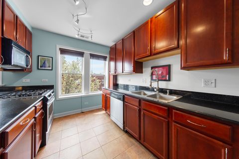 Tiny photo for 9100 Lamon Avenue #2S, Skokie, IL 60077 (MLS # 12627982)
