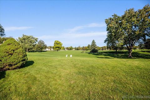 Tiny photo for 5628 Crestwood Road, Matteson, IL 60443 (MLS # 12520309)