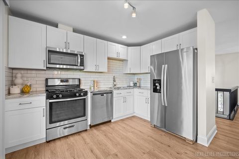 Tiny photo for 5628 Crestwood Road, Matteson, IL 60443 (MLS # 12520309)