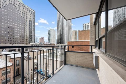 Tiny photo for 33 E Cedar Street #7D, Chicago, IL 60611 (MLS # 12605211)