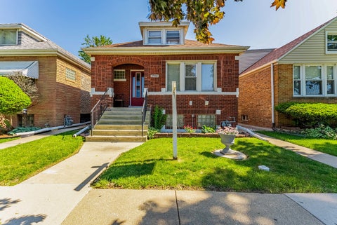 Photo of 5511 W 31st Street, Cicero, IL 60804 (MLS # 12745353)