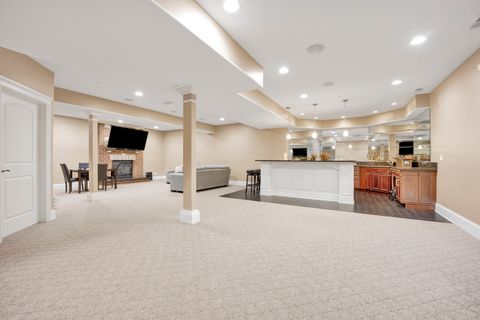 Tiny photo for 2323 Douglas Avenue, Des Plaines, IL 60018 (MLS # 12571913)